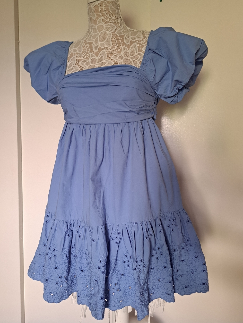 En Saison  Dress Classic Puff-Sleeve in Light Blue